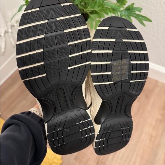 Mallet London Sneakers NWOT! - Picture 4 of 10